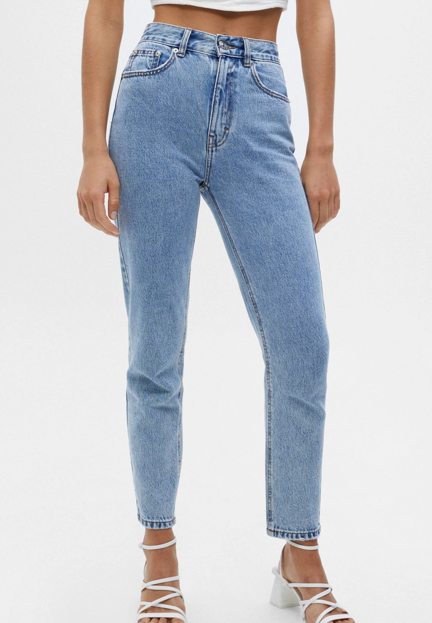 PULL & BEAR Mom Fit - Jeans Tapered Fit - Blue Denim 1 PULL & BEAR Mom Fit - Jeans Tapered Fit - Blue Denim
