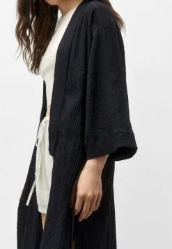 PULL & BEAR Long Kimono - Lichte Jas - Black -PULL BEAR Winkel fea44a5c2a3747f791bd98fceea2f83b