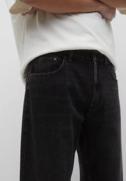 PULL & BEAR Straight Leg Jeans - Black -PULL BEAR Winkel fede676831444bcf951db76688b055df