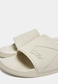 PULL & BEAR Gummierte Stwd - Badslippers - Nude -PULL BEAR Winkel ffba9ec172ac455aa5020dd194de757c