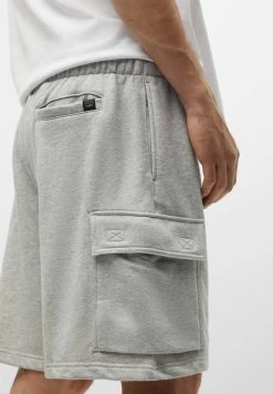 PULL & BEAR Bermuda Straight - Shorts - Grey 10 PULL & BEAR Bermuda Straight - Shorts - Grey -PULL BEAR Winkel ffc1c7d57640402aae6b4b3283e4dff9